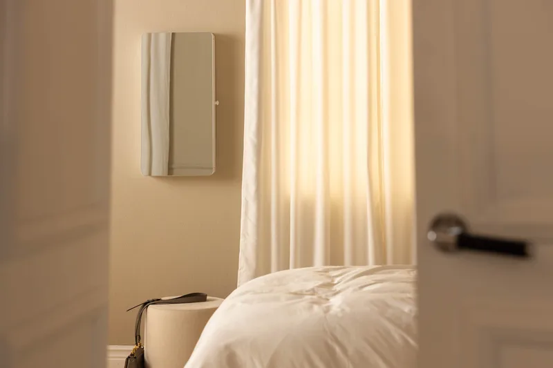 Veggskap Moreno med Speil - Hvit - Oppbevaring - Oppbevaring til småting - Oppbevaring smykker - Smykkestativ & smykkeskrin