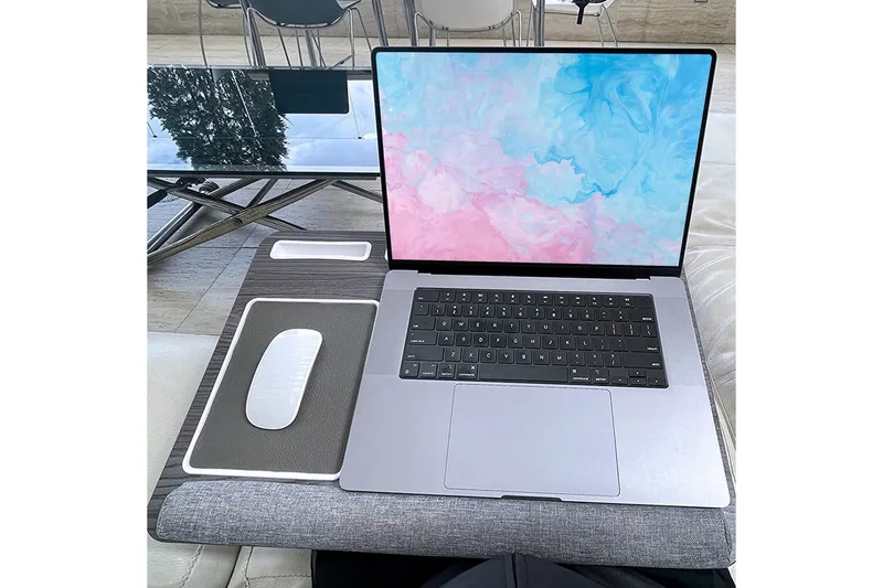 Laptopstativ for knærne Desire2 Grå - Grå - Oppbevaring - Oppbevaring til småting - Oppbevaringsstativ - Bærbardatastativ