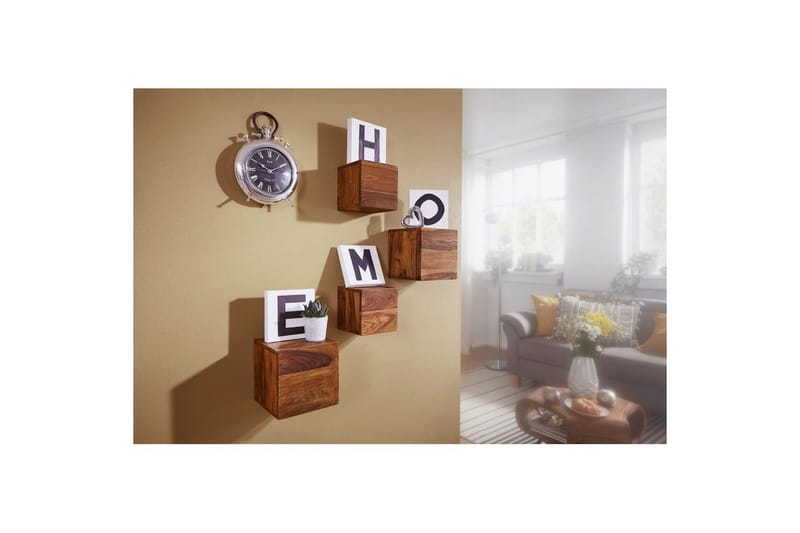 Vegghylle Wohnling Sett med 4 vegghylle i heltre kubeoptikk, veggmontert, moderne - Oppbevaring - Oppbevaring til småting - Vegghengt oppbevaring