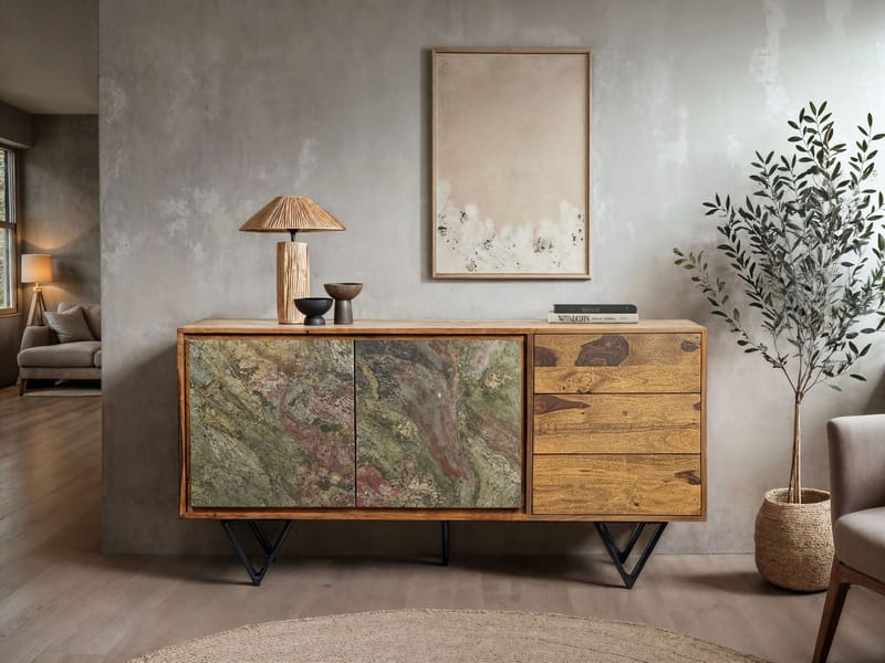 Corena skjenk 150 cm - naturbrun med flerfargede fronter i steinimitasjon og svarte ben - Oppbevaring - Oppbevaringsmøbler - Sideboard & skjenk