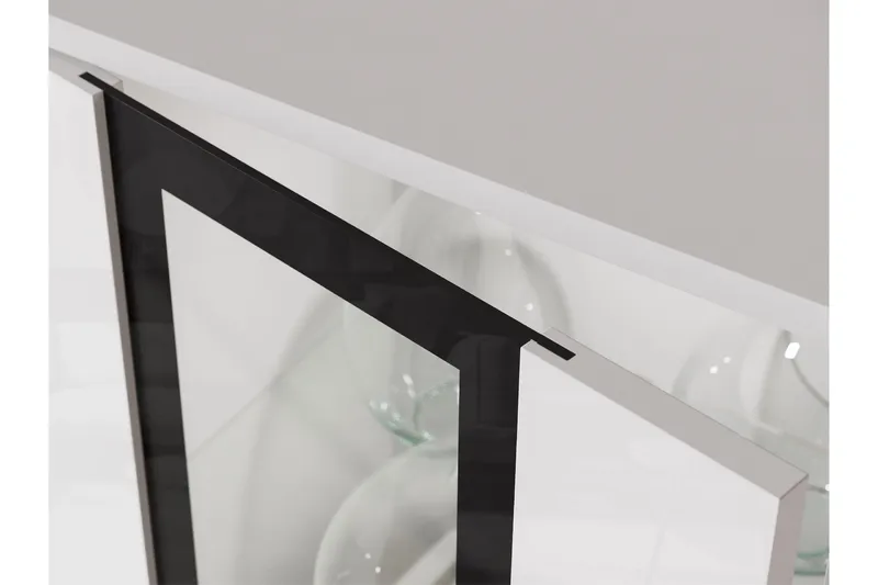 Gammelt Highboard - Brun/Hvit - Oppbevaring - Oppbevaringsmøbler - Sideboard & skjenk