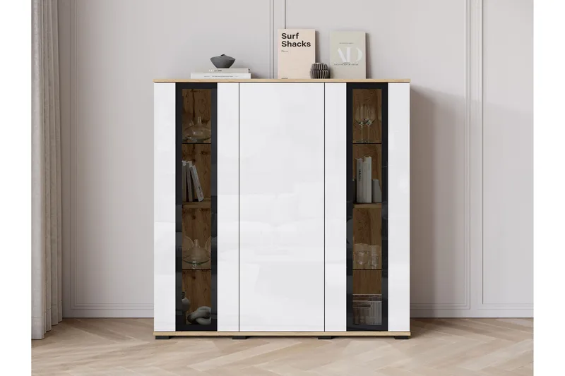 Gammelt Highboard, Svart
