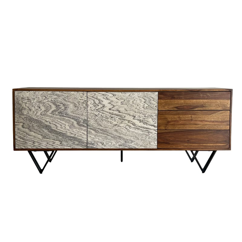 Jesvik skjenk 175x71x40 cm i massivt sheeshamtre med fronter i steinlook - hvit og naturtre - Oppbevaring - Oppbevaringsmøbler - Sideboard & skjenk