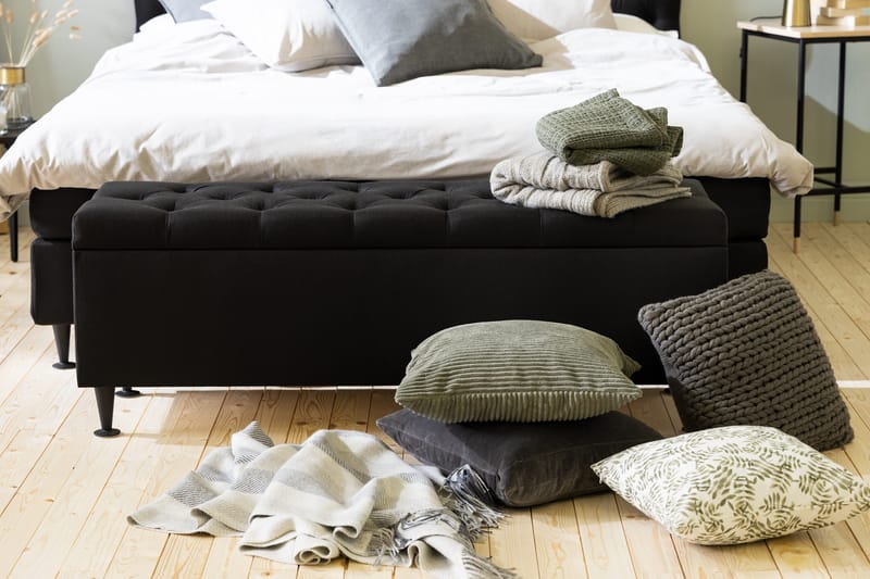 Ella Sengebenk 140cm Rutete - Svart - Oppbevaring - Oppbevaringsmøbler - Oppbevaringskiste & sengekiste