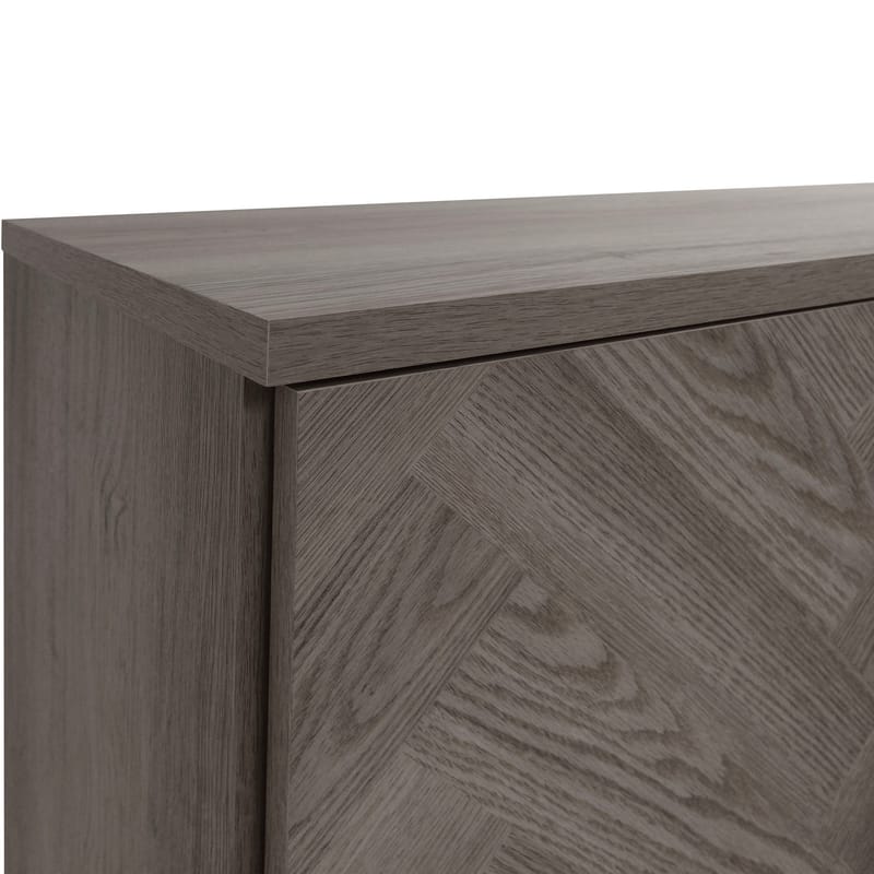 Sideboard Loft24 Vitt fiskbensmönster/vit ek - Hvit eik i fiskebeinsmønster / hvit eik - Oppbevaring - Oppbevaringsmøbler - Sideboard & skjenk