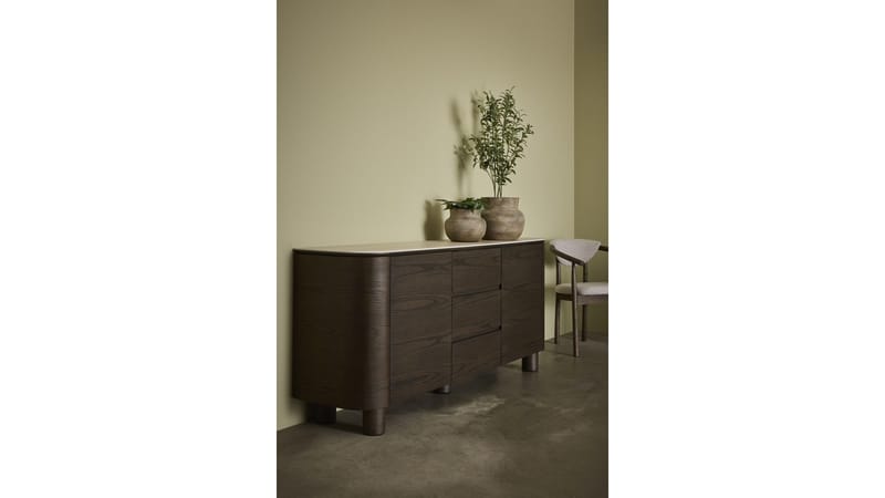 Skjenk Ödalen med Keramisk Topp - Brunlakkert eikefiner - Oppbevaring - Oppbevaringsmøbler - Sideboard & skjenk