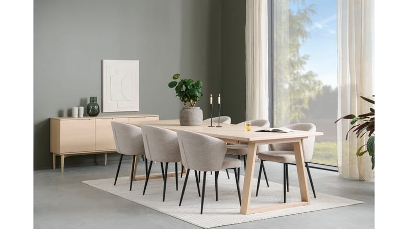 Skjenk Nordal 3 Dører - brunlakkert eikefiner - Oppbevaring - Oppbevaringsmøbler - Sideboard & skjenk