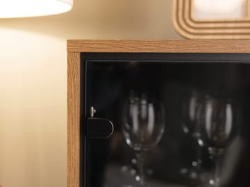 Lorvenn Vitrineskap 54x182 cm - Brun/Svart - Oppbevaring - Skap - Vitrineskap