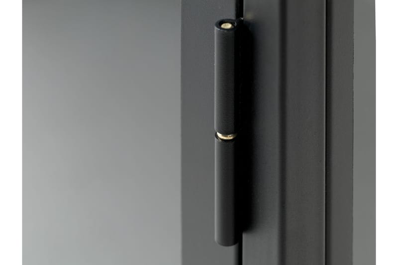 Umbri Highboard 110x140 cm - Svart - Oppbevaring - Skap - Oppbevaringsskap