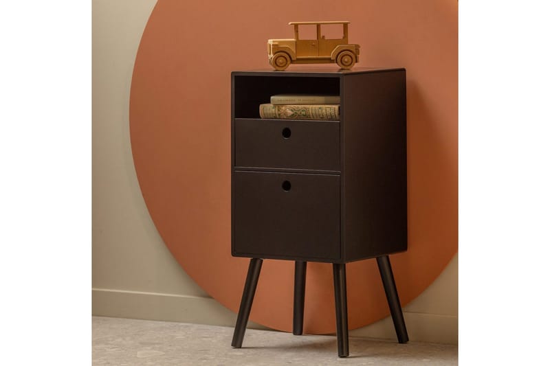Ozzy High Nattbord 36 cm med Oppbevaring og Skuffer i Tre - Svart - Møbler - Bord - Avlastningsbord & sidobord - Sengebord & nattbord
