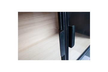 Utstillingsskap Sivan - Oppbevaring - Skap - Vitrineskap