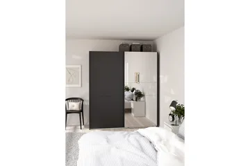 Takeru Garderobe med Speil 179x200 cm - Svart - Oppbevaring - Garderober & garderobesystem