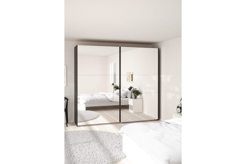 Takeru Garderobe med Speil 244x220 cm - Svart - Oppbevaring - Garderober & garderobesystem