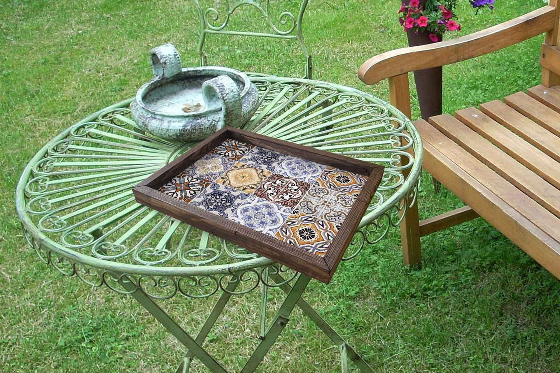 Brett Traxory 30 cm - Flerfarget - Servering & borddekking - Brikker & tallerkener - Serveringsbrett & serveringsfat