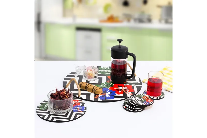 Trebrett og underlegg 8- pk - Flerfarget - Servering & borddekking - Brikker & tallerkener - Serveringsbrett & serveringsfat