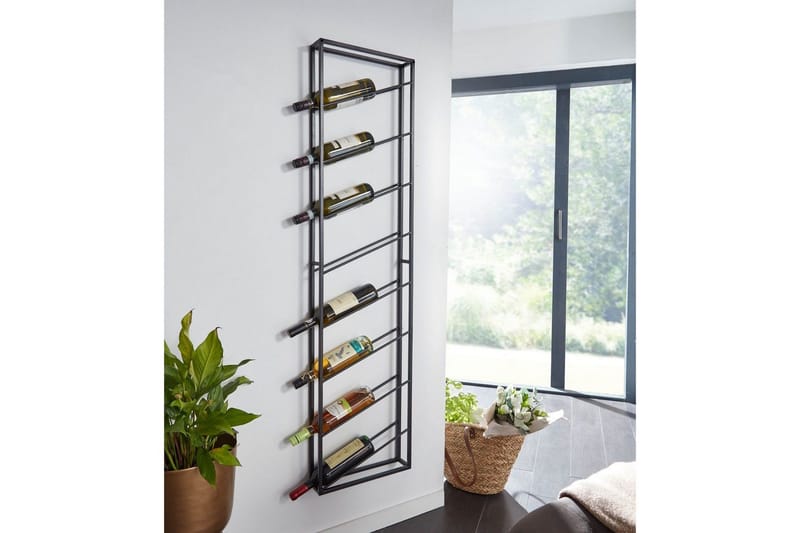 Vinstativ Wohnling veggmontert, plass til 8 flasker, pulverlakkert metall, industriell loftstil Svart - Svart - Servering & borddekking - Karaffler og mugger - Glassflaske