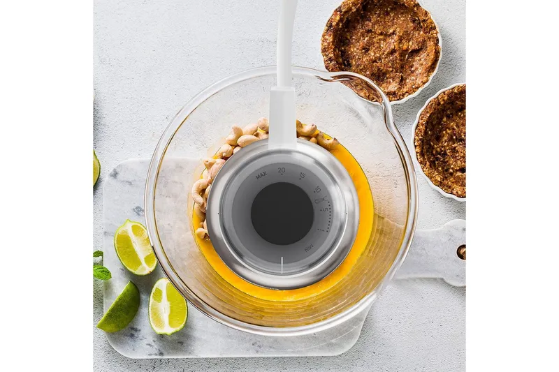 Stavmiksersett Black+Decker 750W Hvit - Hvit - Servering & borddekking - Kjøkkenmaskin - Blande & hakke - Stavmikser