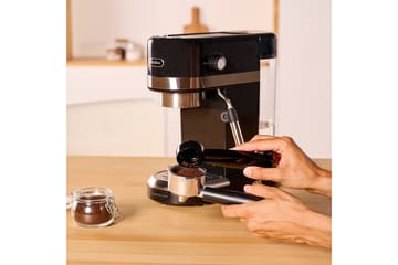 Espressomaskin Solac Taste Slim - Svart - Servering & borddekking - Kjøkkenmaskin - Kaffemaskin & kaffetilbehør - Espressomaskiner