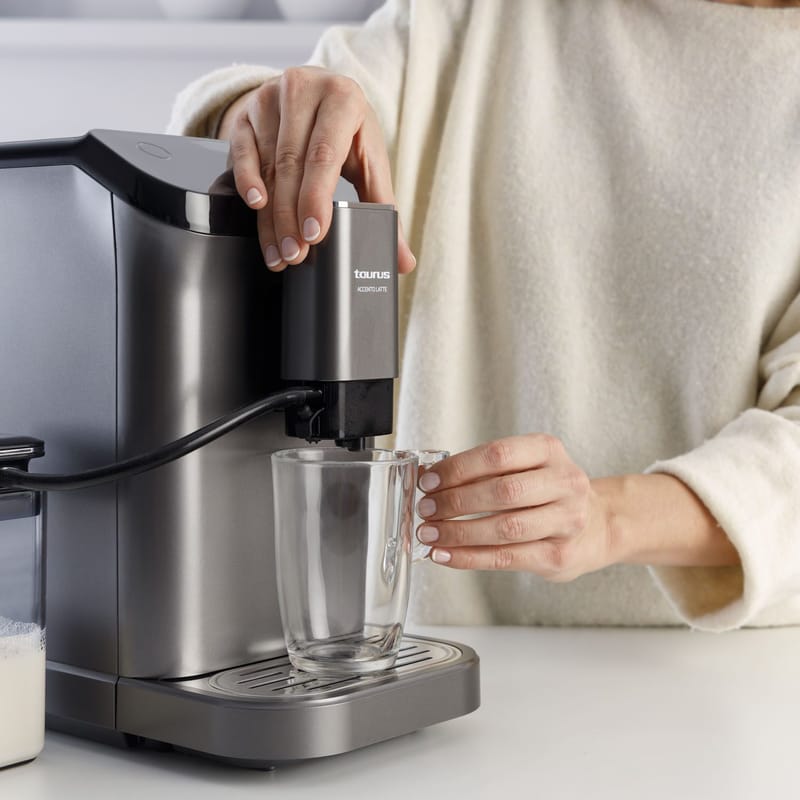 Kaffetrakter Taurus Accento Latte automatisk - Servering & borddekking - Kjøkkenmaskin - Varme & koke - Vannkoker