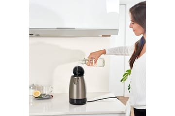 Vannkoker Black+Decker 2200W 1,7L Børstet Rustfritt Stål - Sølv - Servering & borddekking - Kjøkkenmaskin - Varme & koke - Vannkoker