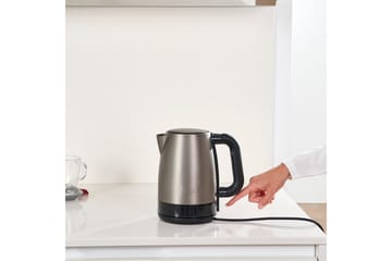 Vannkoker Black+Decker 2200W 1,7L Børstet Rustfritt Stål - Sølv - Servering & borddekking - Kjøkkenmaskin - Varme & koke - Vannkoker