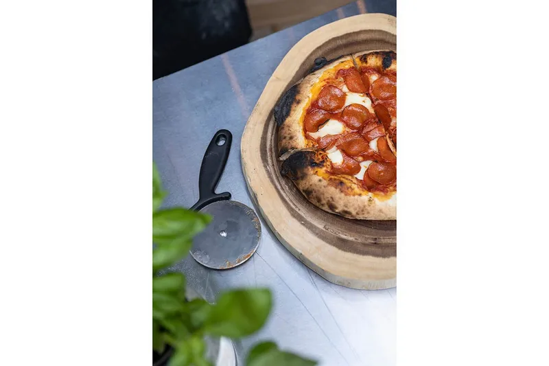 Pizzaskjærer Mustang - Sølv - Servering & borddekking - Kjøkkenprodukter - Kjøkkenknivar