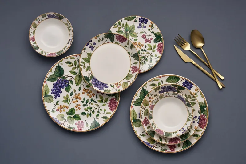 Middagsservise (24 deler) Opviq Berries (32 x 32 x 29 cm) flerfarget - Flerfarget - Servering & borddekking - Tallerkener - Firkantet tallerken