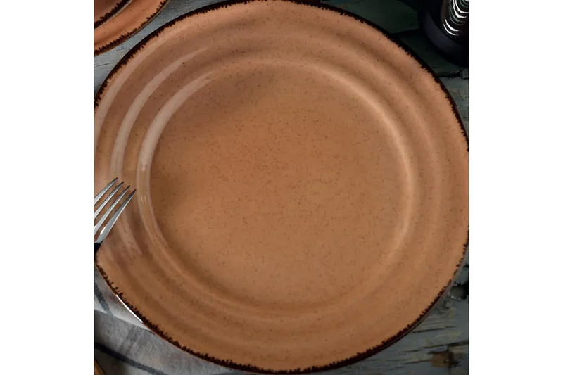 Adine Tallerkensett 24 Deler - Porselen/Lyserosa - Servering & borddekking - Tallerkener - Tallerkensett