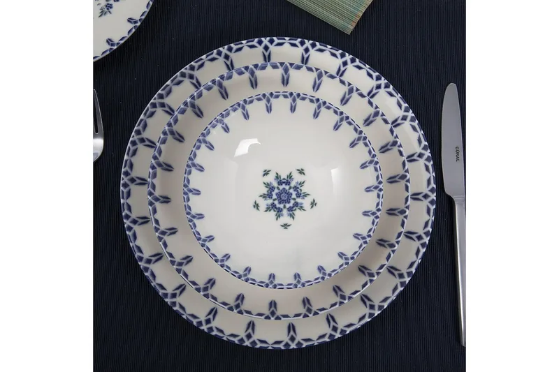 Subatan Tallerkensett 24 Deler - Porselen/Hvit - Servering & borddekking - Tallerkener - Tallerkensett