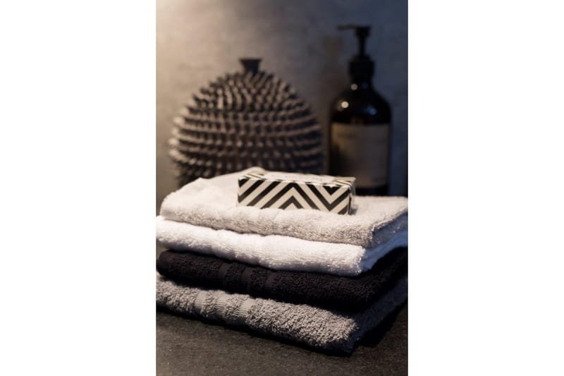 Dusjhåndkle Basic Frotté 65 x 130 cm - Svart - Tekstiler & tepper - Baderomstekstiler