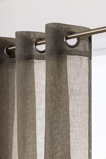 Gardin Felicia 140x240 cm - Smaragdgrønn - Tekstiler & tepper - Gardiner - Gardinlengder - Maljegardiner