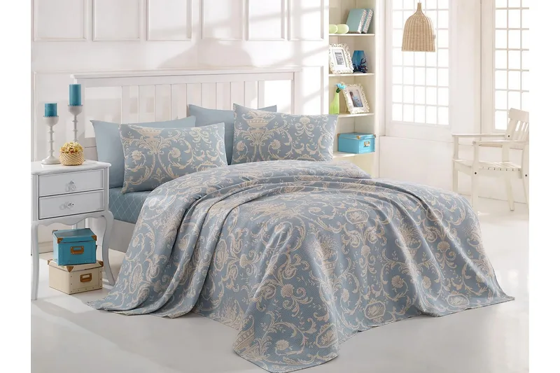 Eponj Home Sengeteppe Dobbelt 200x235+Laken+2 Putetrekk - Blå/Hvit - Tekstiler & tepper - Sengetøy - Sengesett