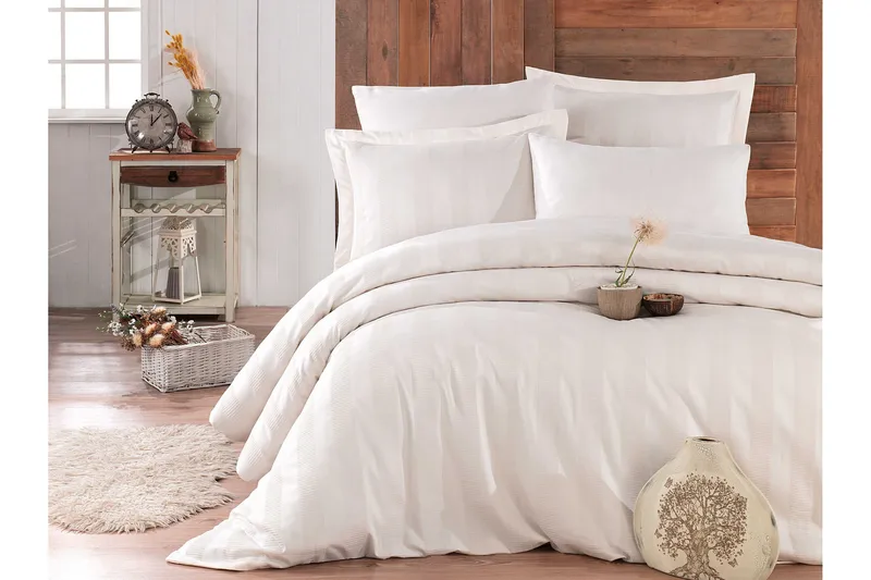 Hobby Exclusive Satin Sengetøysett, Cream