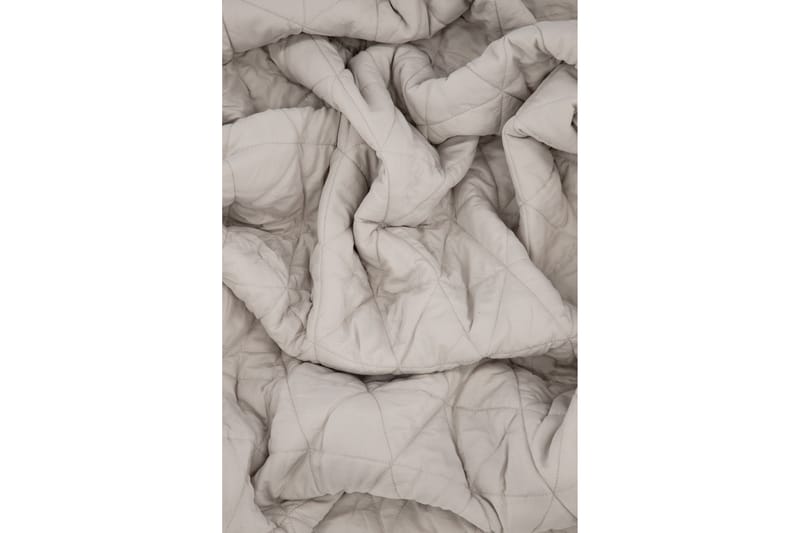 Nilla Sengeteppe 180x260 cm - Beige - Tekstiler & tepper - Sengetøy