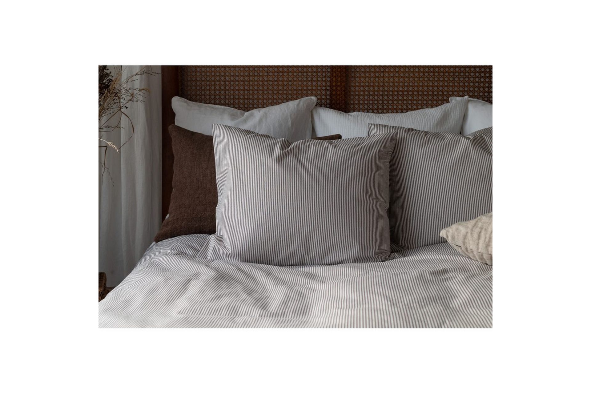 Dynetrekk 2-dels sett Thelma Stripe Brun - Brun - Tekstiler & tepper - Sengetøy - Sengesett