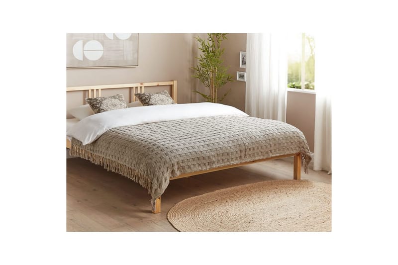 Sengeteppe Bere Taupe, 150x200 cm - Taupe, 150x200 cm - Tekstiler & tepper - Sengetøy - Sengeteppe