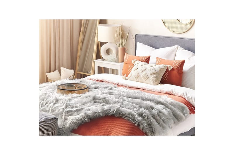 Sengeteppe Delice Grå - Grå - Tekstiler & tepper - Sengetøy - Sengeteppe
