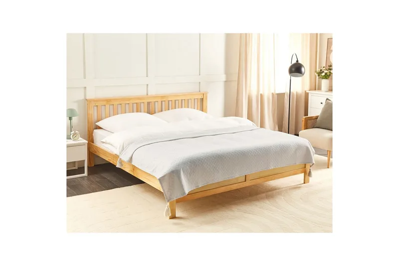 Sengeteppe Lindula Hvit, 150x200 cm - Hvit, 150x200 cm - Tekstiler & tepper - Sengetøy - Sengeteppe