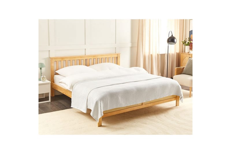 Sengeteppe Ragala Beige, 220x240 cm - Beige, 220x240 cm - Tekstiler & tepper - Sengetøy - Sengeteppe