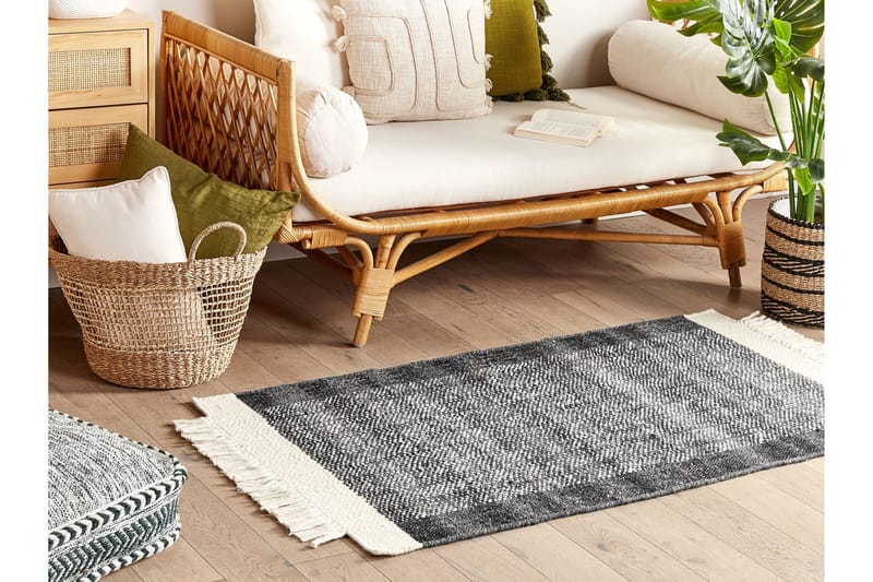 Atlanti Ullteppe 80x150 cm - Svart/hvit - Tekstiler & tepper - Teppe & matte - Moderne matte - Ullteppe