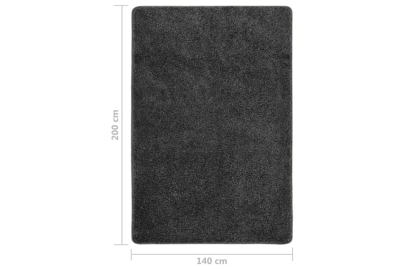 Flossteppe mørkegrå 140x200 cm sklisikkert - Grå - Ryetepper