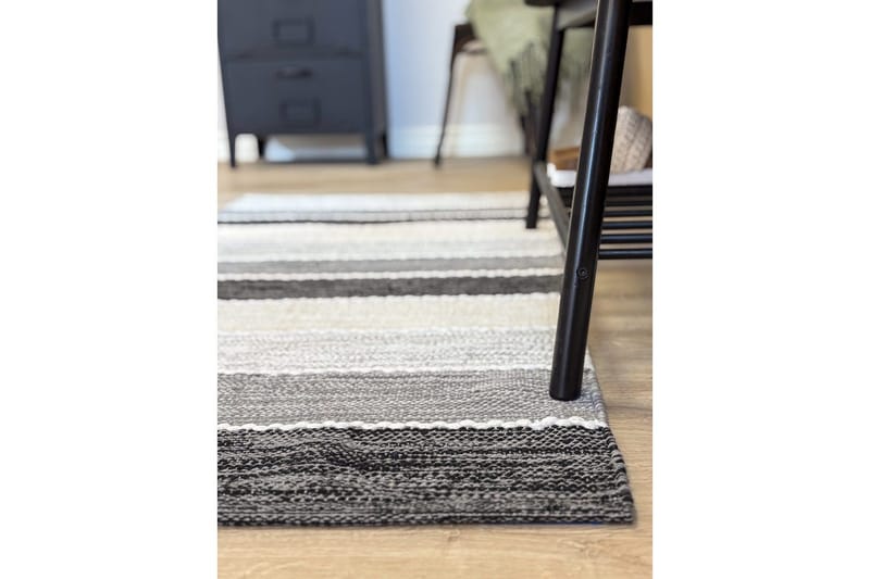 Garnteppe Båstad - 75x220 cm, Svart - Tekstiler & tepper - Teppe & matte - Moderne matte - Bomullsmatter