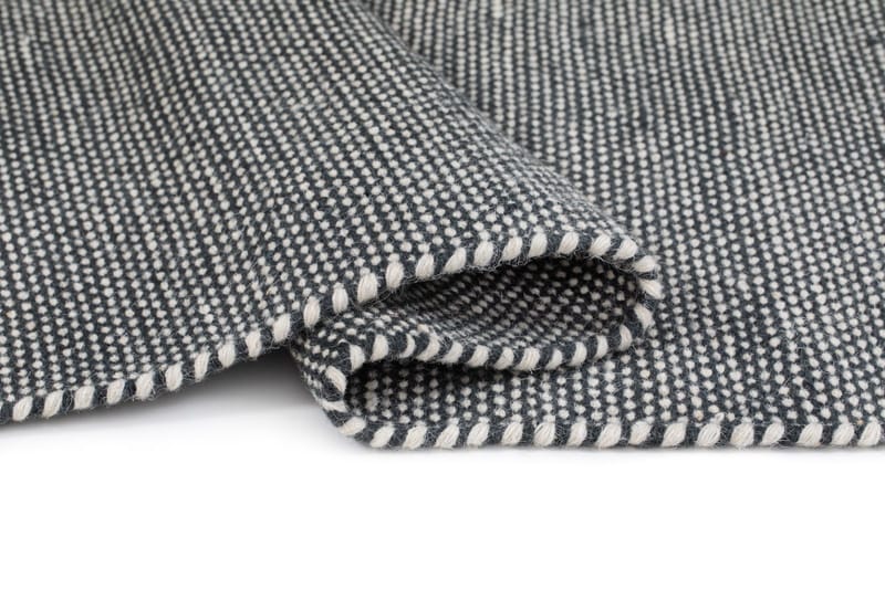Håndvevd teppe KM Home Sandhamn Kvadrat 200x200 cm Indigoblå - Indigoblå - Tekstiler & tepper - Teppe & matte - Moderne matte - Ullteppe