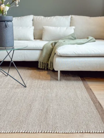 Håndvevd teppe KM Home Sandhamn Kvadrat 200x200 cm Mørk Lin - Mørk Lin - Tekstiler & tepper - Teppe & matte - Moderne matte - Ullteppe