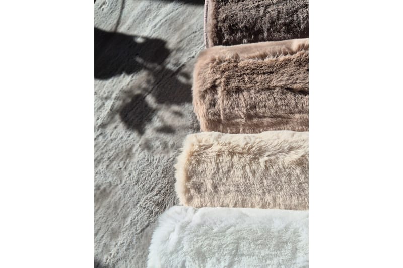 Heaven Deluxe Teppe 140x200 cm - Grå - Tekstiler & tepper - Teppe & matte - Moderne matte - Ryetepper