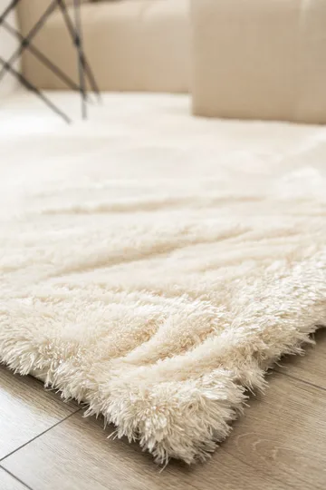 Maskinvevd teppe KM Home Novelle 140x200 Creme - Krem - Tekstiler & tepper - Teppe & matte - Moderne matte - Ryetepper