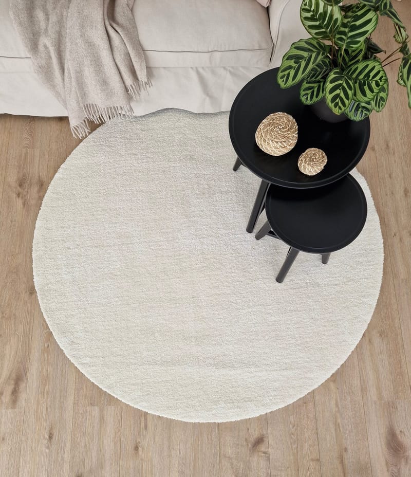 Feel Matte 240 Rund - Hvit - Tekstiler & tepper - Teppe & matte - Moderne matte - Ryetepper