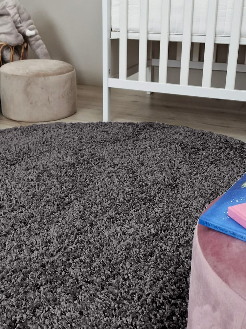 Lounge Ryeteppe Rund 200 cm - Grafitt - Tekstiler & tepper - Teppe & matte - Moderne matte - Ryetepper