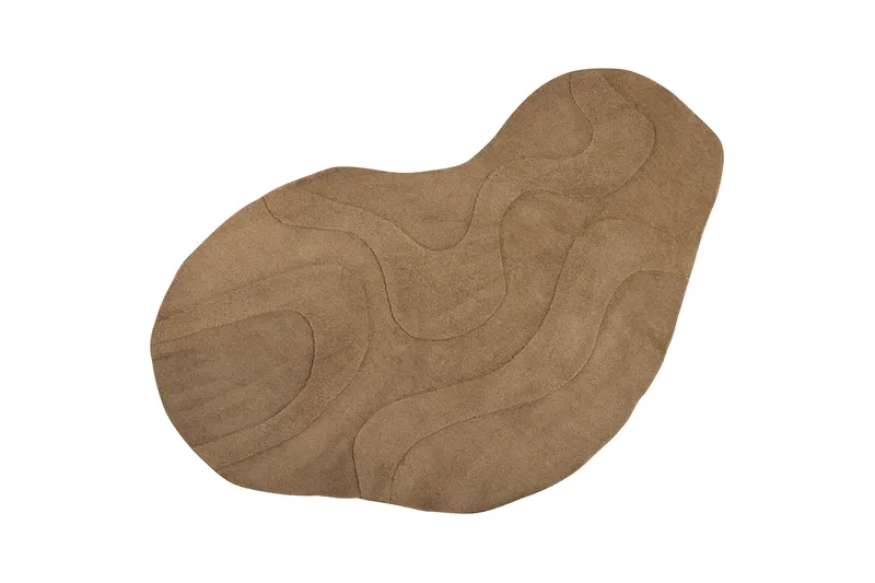 Teppe Alya, Lysebrun