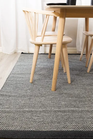 Håndvevd teppe KM Home Sandhamn 200x300 cm Indigoblå - Indigoblå - Tekstiler & tepper - Teppe & matte - Moderne matte - Ullteppe